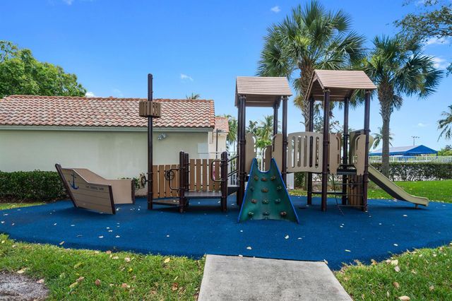 7620 Thornlee Drive, Lake Worth, FL 33467