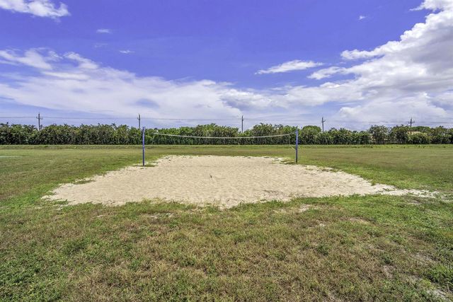 7620 Thornlee Drive, Lake Worth, FL 33467