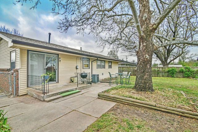 3139 S Martinson Ave, Wichita, KS 67217