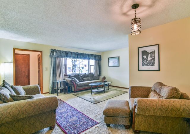 3139 S Martinson Ave, Wichita, KS 67217