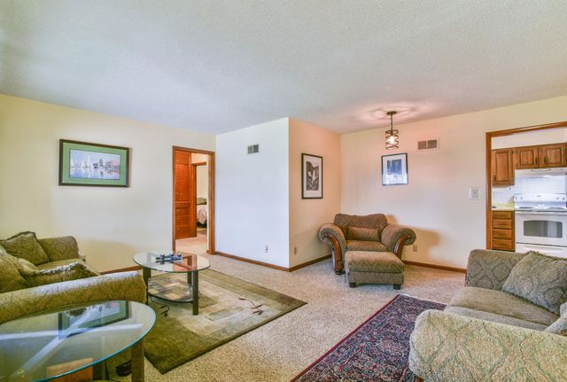 3139 S Martinson Ave, Wichita, KS 67217