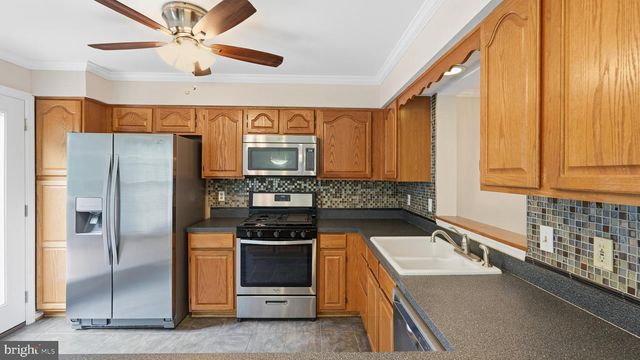 7843 SABRE CT, Manassas, VA 20109
