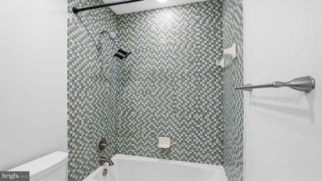 7843 SABRE CT, Manassas, VA 20109