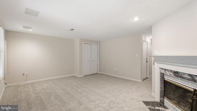 7843 SABRE CT, Manassas, VA 20109