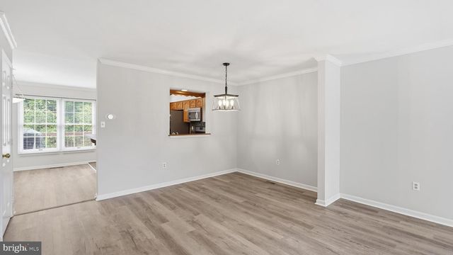 7843 SABRE CT, Manassas, VA 20109