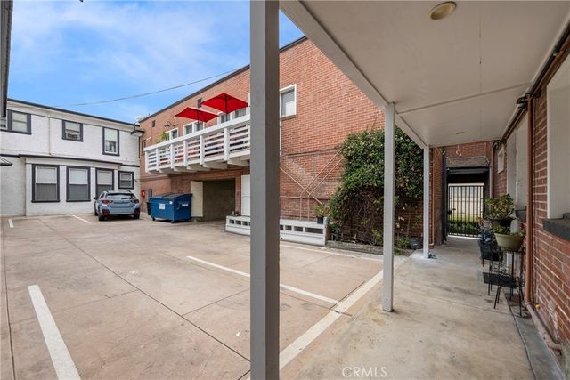 1301 N Broadway, Santa Ana, CA 92706
