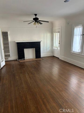 1301 N Broadway, Santa Ana, CA 92706