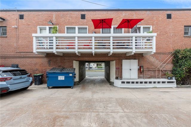 1301 N Broadway, Santa Ana, CA 92706