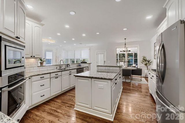 6605 Saunton Court, Charlotte, NC 28277
