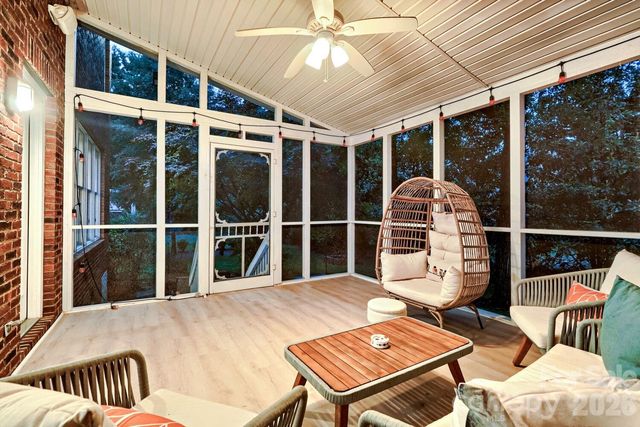 6605 Saunton Court, Charlotte, NC 28277