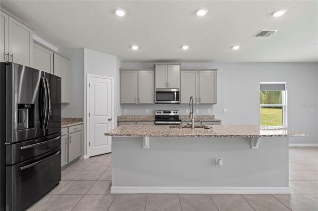 17387 NW 172ND AVENUE, Alachua, FL 32615