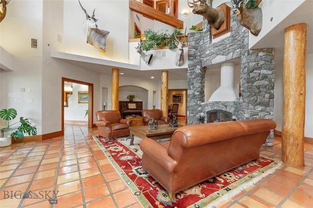 2715 Park Garden Lane, Great Falls, MT 59404