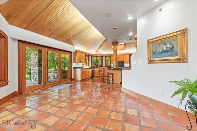 2715 Park Garden Lane, Great Falls, MT 59404