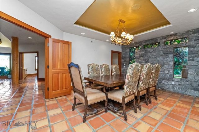 2715 Park Garden Lane, Great Falls, MT 59404