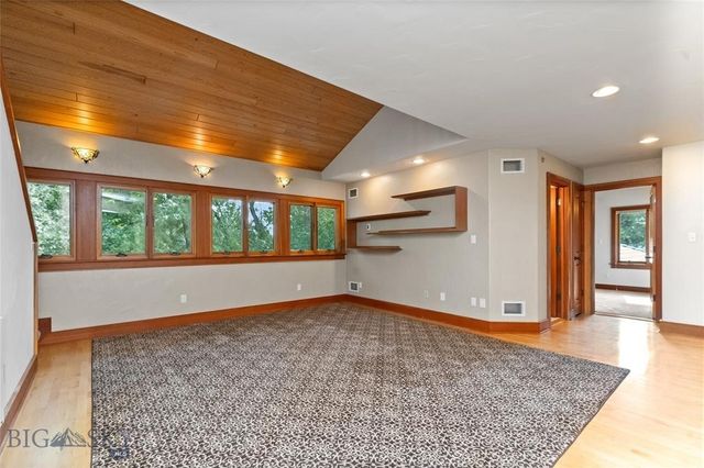 2715 Park Garden Lane, Great Falls, MT 59404