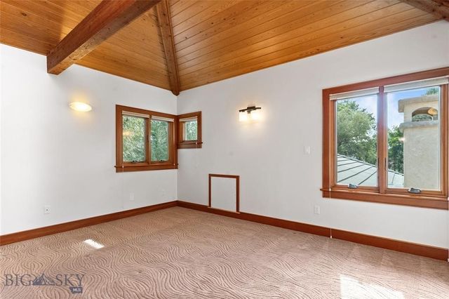 2715 Park Garden Lane, Great Falls, MT 59404