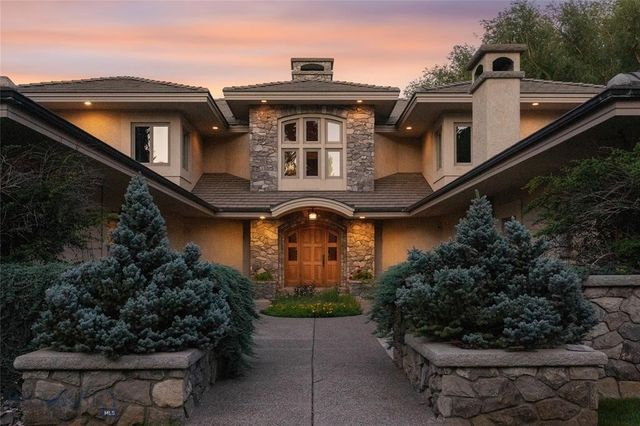 2715 Park Garden Lane, Great Falls, MT 59404