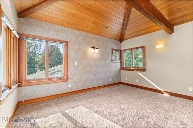 2715 Park Garden Lane, Great Falls, MT 59404