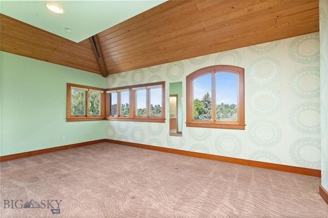 2715 Park Garden Lane, Great Falls, MT 59404