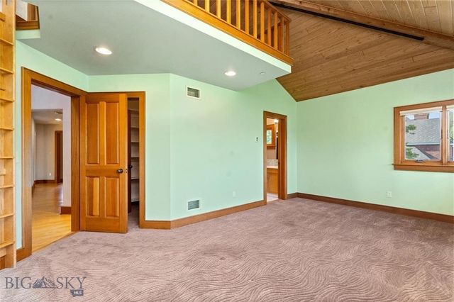 2715 Park Garden Lane, Great Falls, MT 59404