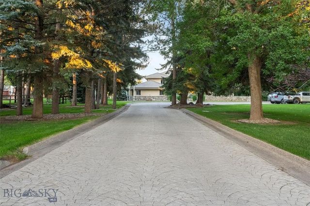 2715 Park Garden Lane, Great Falls, MT 59404