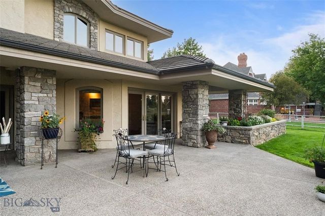 2715 Park Garden Lane, Great Falls, MT 59404