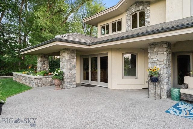 2715 Park Garden Lane, Great Falls, MT 59404