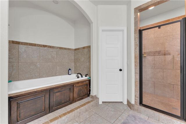 709 SE Eaton Street, Bentonville, AR 72712