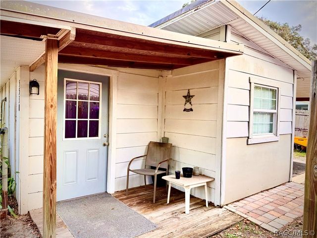 5530 S Perch Drive, Floral City, FL 34436