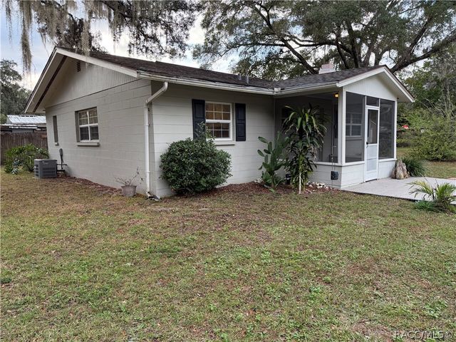 5530 S Perch Drive, Floral City, FL 34436