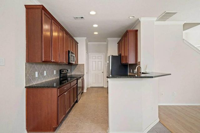 24606 Folkstone Circle, Katy, TX 77494