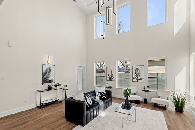 3634 Darien Street, Dallas, TX 75212