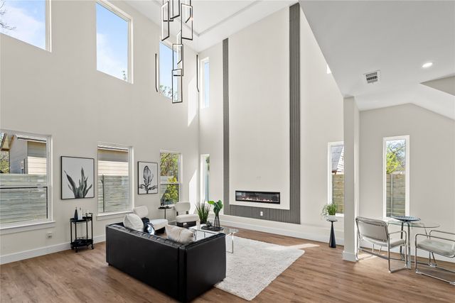 3634 Darien Street, Dallas, TX 75212