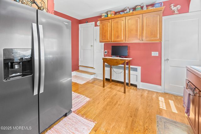 10 Fulton Street, Freehold, NJ 07728