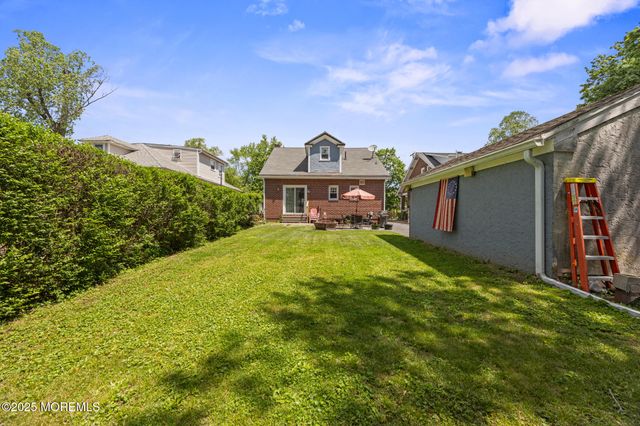 10 Fulton Street, Freehold, NJ 07728