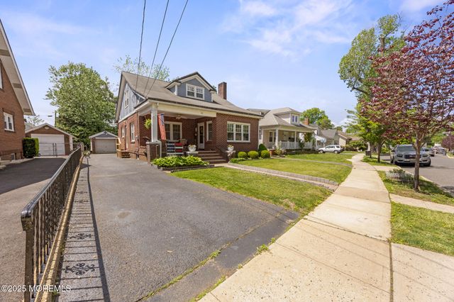 10 Fulton Street, Freehold, NJ 07728