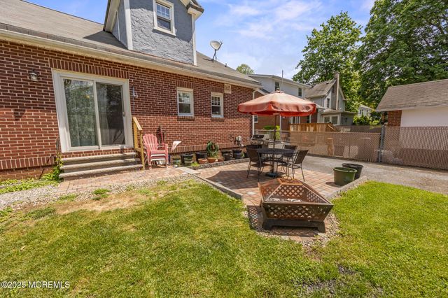 10 Fulton Street, Freehold, NJ 07728