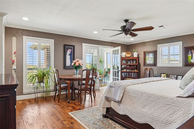 4517 Old Sherman Road, Whitesboro, TX 76273