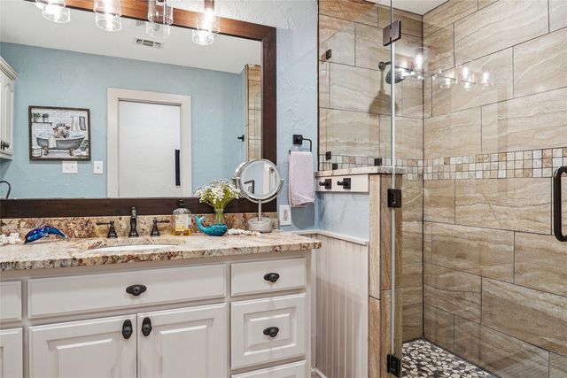 4517 Old Sherman Road, Whitesboro, TX 76273