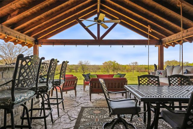 4517 Old Sherman Road, Whitesboro, TX 76273