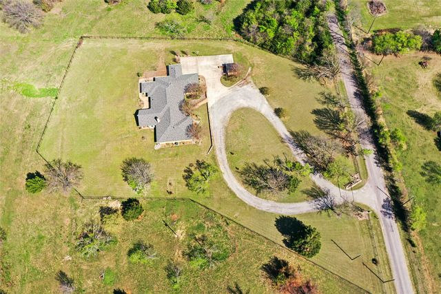 4517 Old Sherman Road, Whitesboro, TX 76273