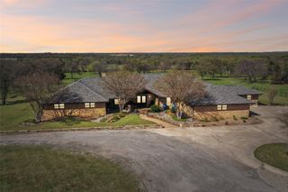 4517 Old Sherman Road, Whitesboro, TX 76273