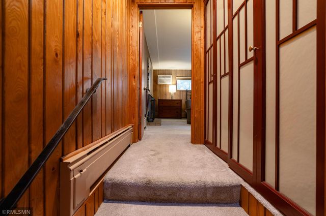 91 Arthur Avenue SE, Minneapolis, MN 55414