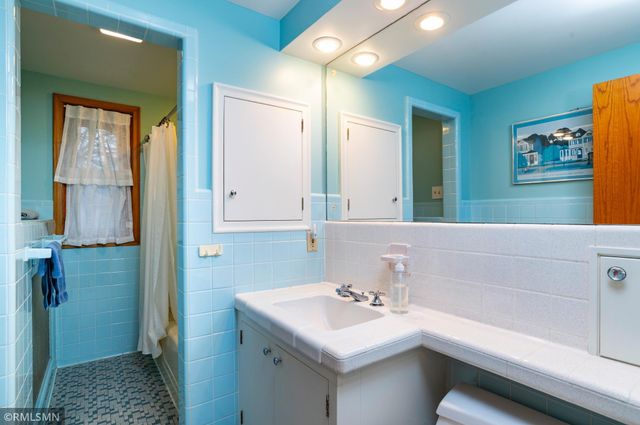 91 Arthur Avenue SE, Minneapolis, MN 55414