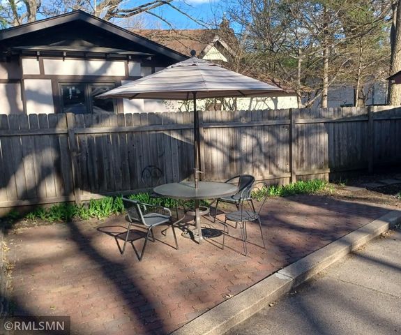 91 Arthur Avenue SE, Minneapolis, MN 55414