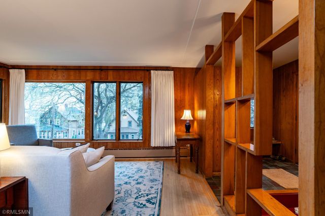 91 Arthur Avenue SE, Minneapolis, MN 55414