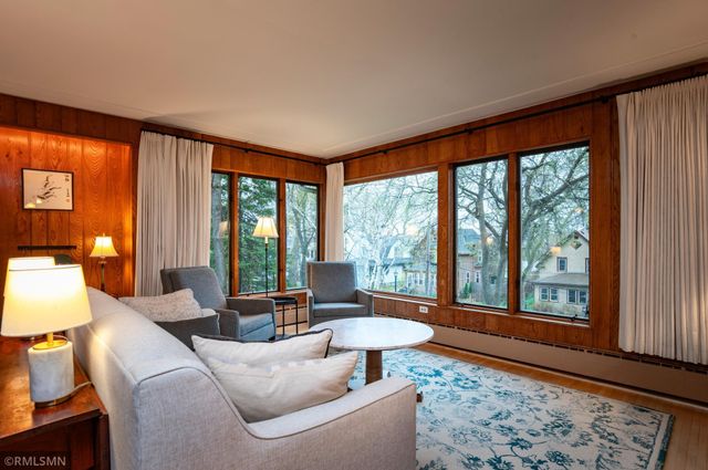 91 Arthur Avenue SE, Minneapolis, MN 55414