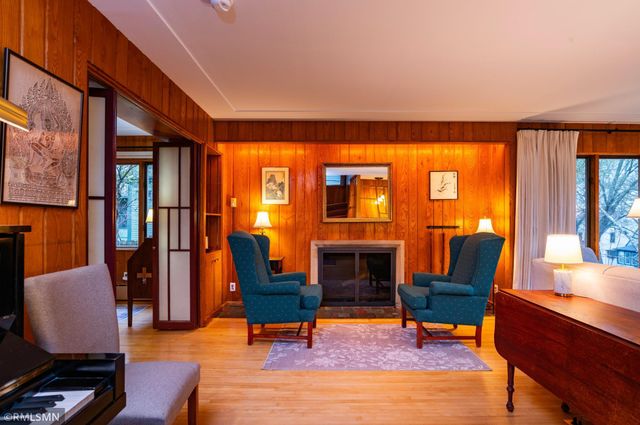 91 Arthur Avenue SE, Minneapolis, MN 55414