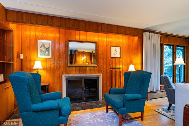 91 Arthur Avenue SE, Minneapolis, MN 55414