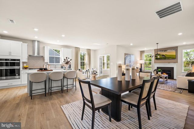 786 RESORT BLVD, Dover, DE 19904